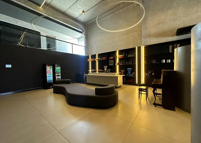 232 Concept Hotel